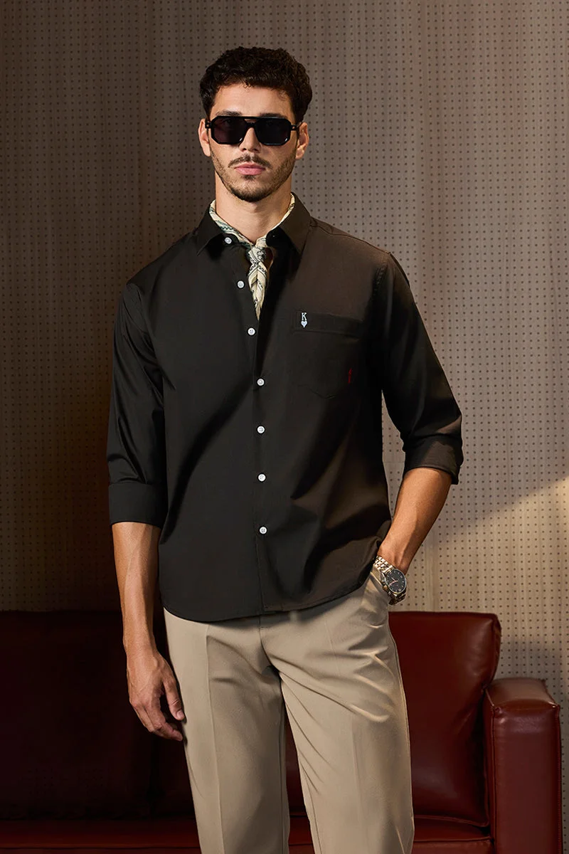 SNITCH King Of Hearts Motif Embroidered Luxe Shirt